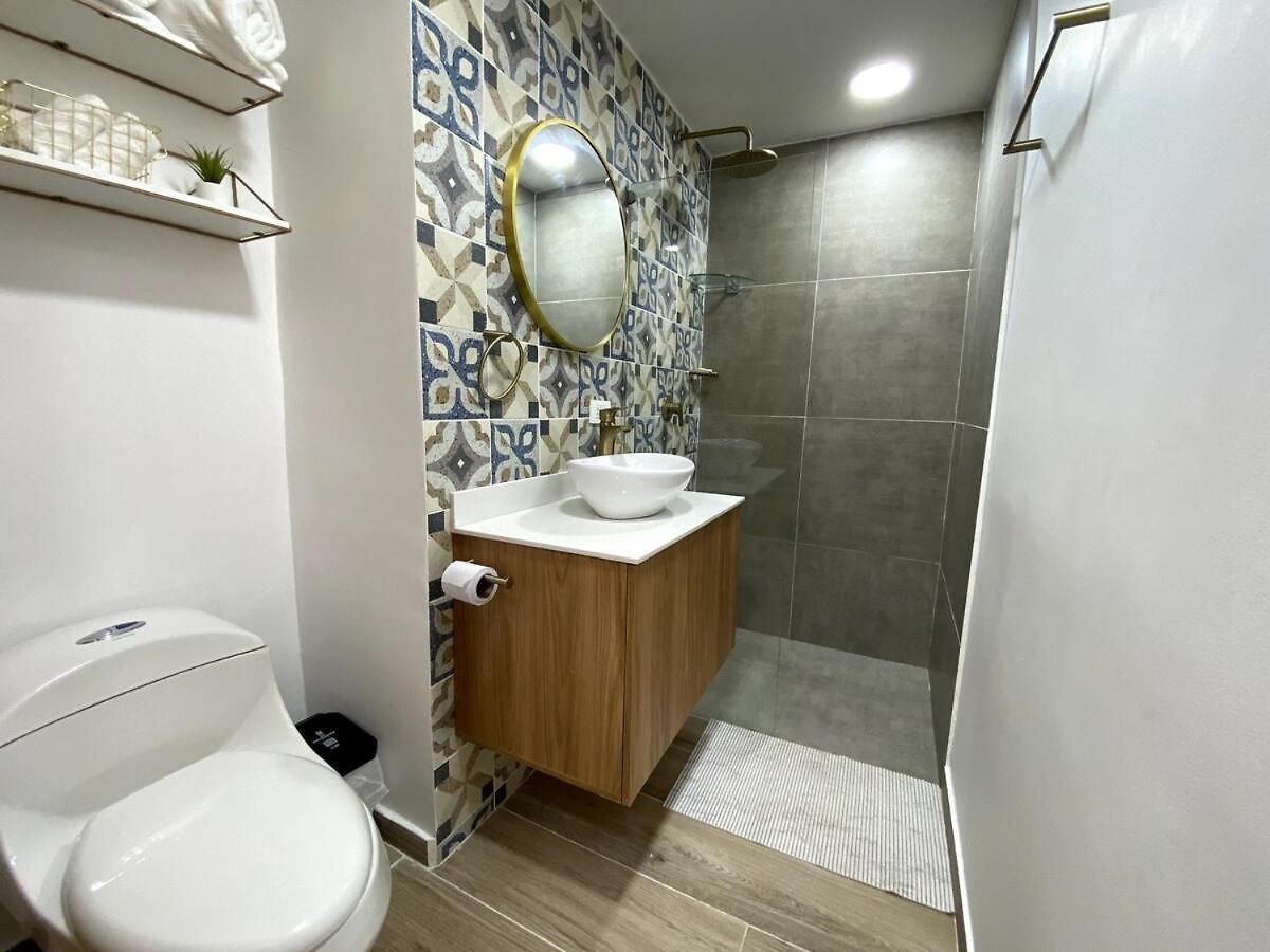 Apartamento Vista al Mar, Playa y Piscina a 3 min Aeropuerto *