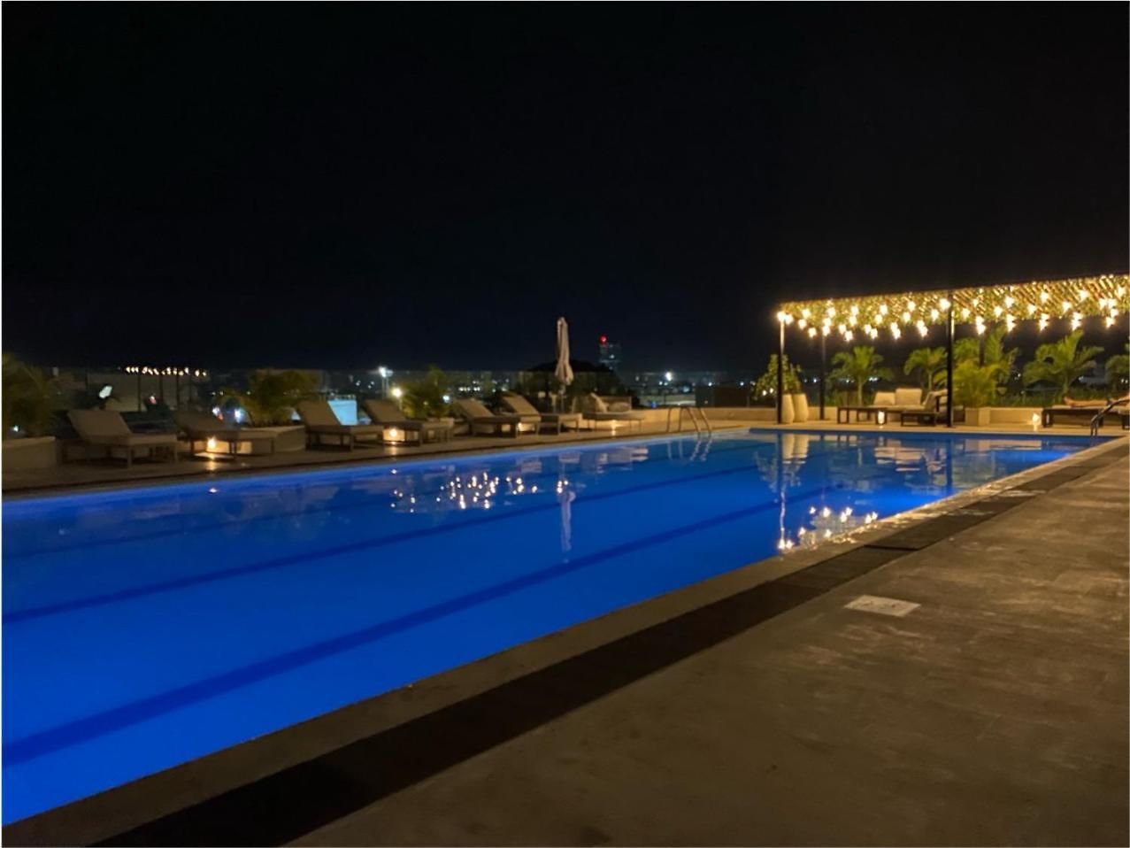 Apartamento Vista al Mar, Playa y Piscina a 3 min Aeropuerto