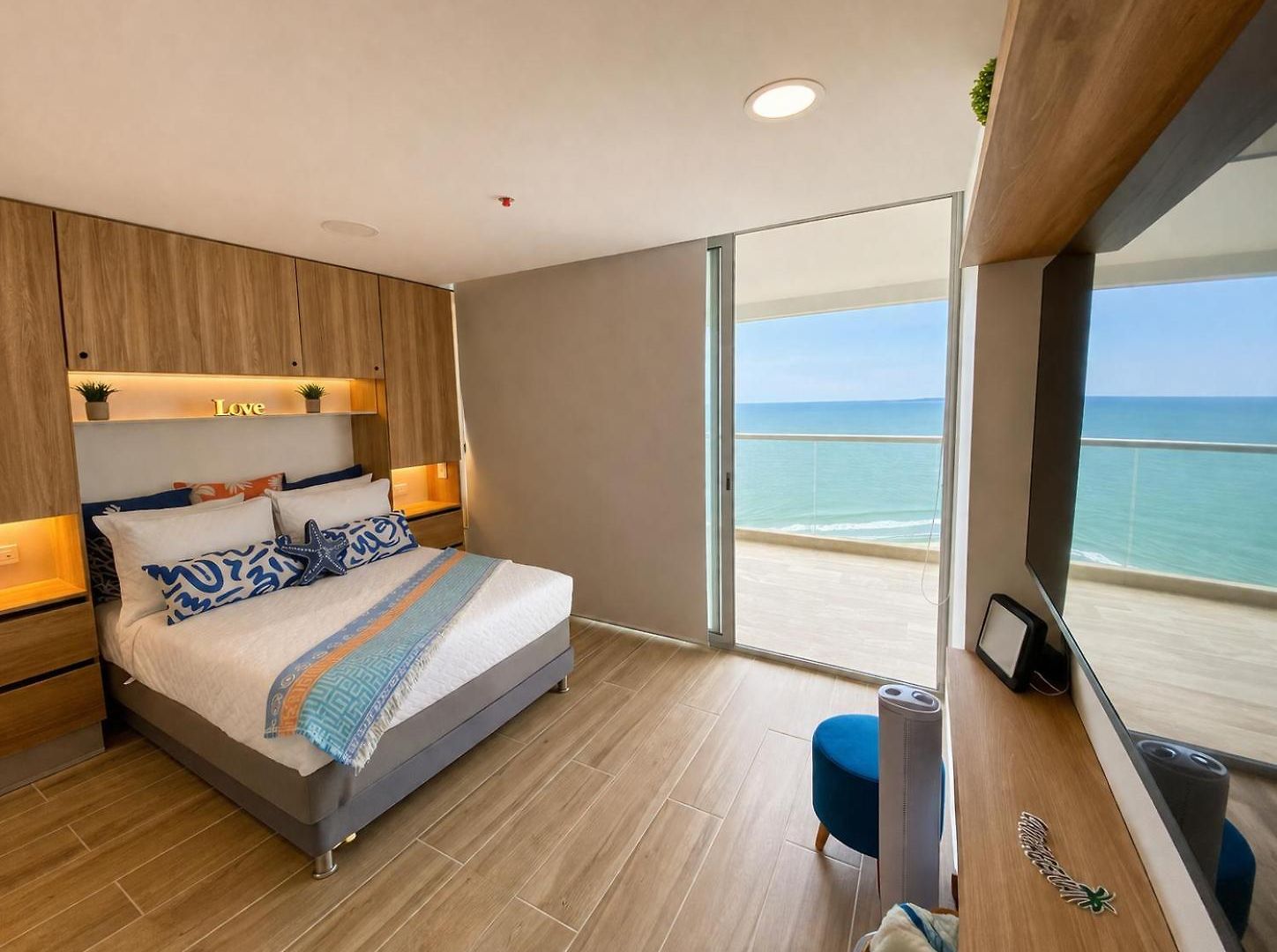 Vista Al Mar, Playa Y Piscina A 3 Min Aeropuerto Apartamento *
