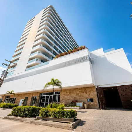 Apartamento Vista Al Mar, Playa Y Piscina A 3 Min Aeropuerto
