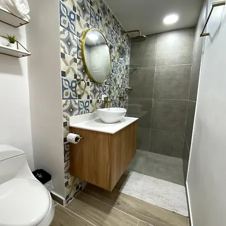 Apartamento Apartamento Frente Al Mar Cerca Al Aeropuerto *