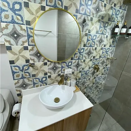 Apartamento Frente Al Mar Cerca Al Aeropuerto *